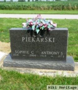 Sophie C. Piekarski