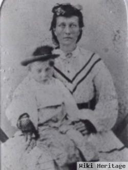 Margaret E "maggie" Biggar Adams