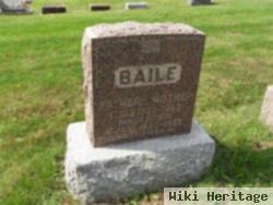 Elias Baile