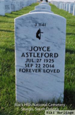 Joyce Siegmund Astleford