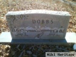 Anna L Dobbs