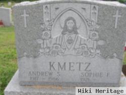 Andrew S Kmetz