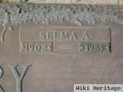 Selma Alta Hejde Avery