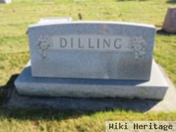 Lloyd H Dilling