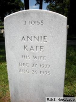 Annie Kate Pozzi