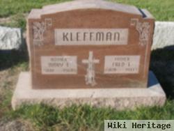 Fred E Kleffman