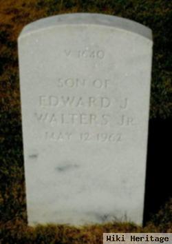 Edward J Walters, Jr