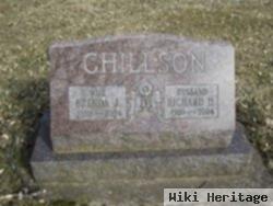 Richard H Chillson