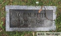 Loie M Betts