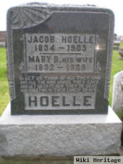 Mary B Hoelle