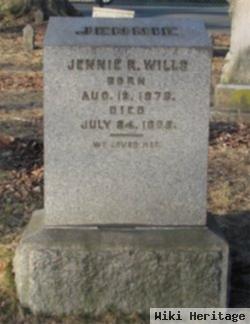 Jennie R Wills