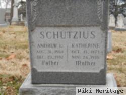 Andrew Schutzius