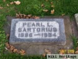 Pearl L Sartorius