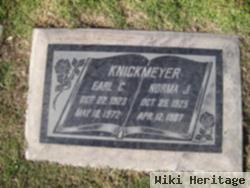 Earl C Knickmeyer