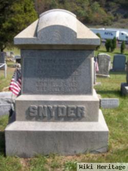 George Snyder