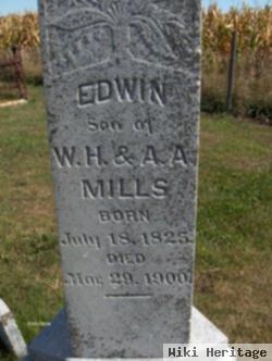 Edwin Mills