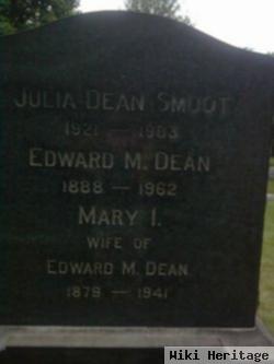 Julia Suelee Dean Smoot