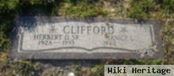 Herbert D Clifford, Sr