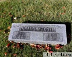 R Ruth Hollingsworth