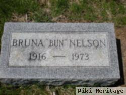 Bruna "bun" Guiliani Nelson