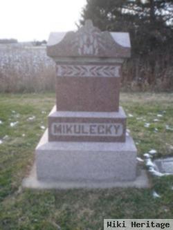 Mildred Mikulecky Duffney