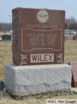 Roland Dean Wiley