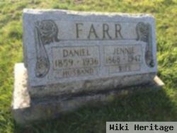 Daniel Farr