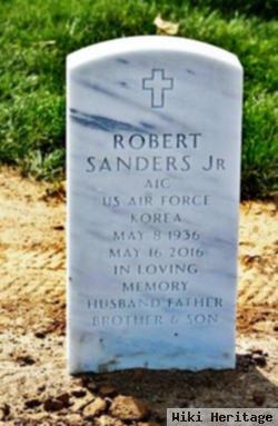 Robert Sanders, Jr
