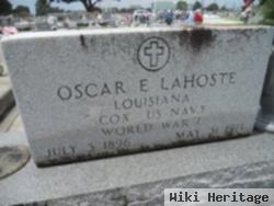 Oscar E Lahoste