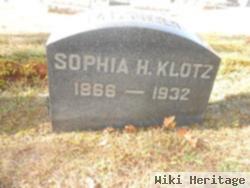 Sophia H Klotz