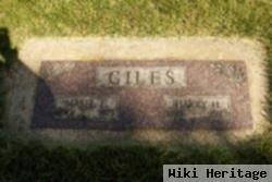 Mabel E Giles