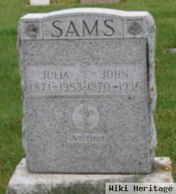 Julia Sams