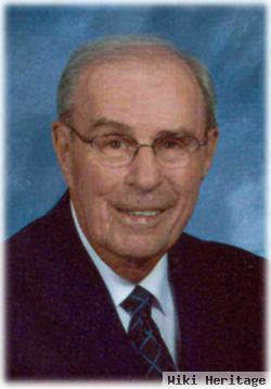 Robert W. "bob" Peterson