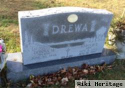 Harold T Drewa