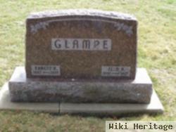 Ella A. Knospe Glampe