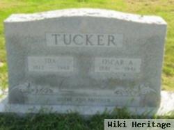 Oscar A Tucker