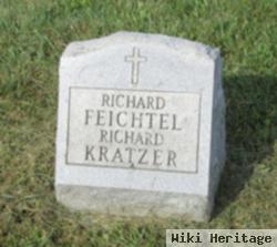 Richard F Kratzer