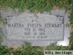 Martha Evelyn Stewart