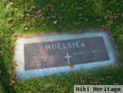 Henrietta 'mickey' Hullsiek