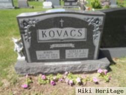 Infant Kovacs