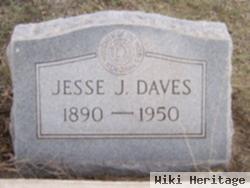 Jesse James Daves