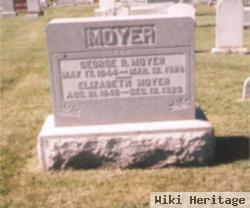 Pvt George R Moyer