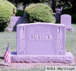 Arthur M Rubeck