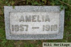 Amelia Lull