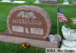 Donald J Mikkelson