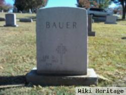 Leo "lee" Bauer