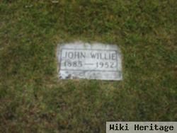 John William "willie" Lundstrom