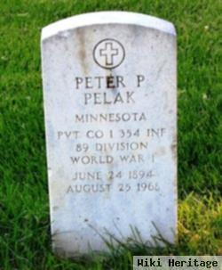 Peter P Pelak