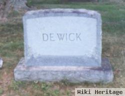 Ray W Dewick