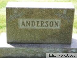 Marjorie L Anderson